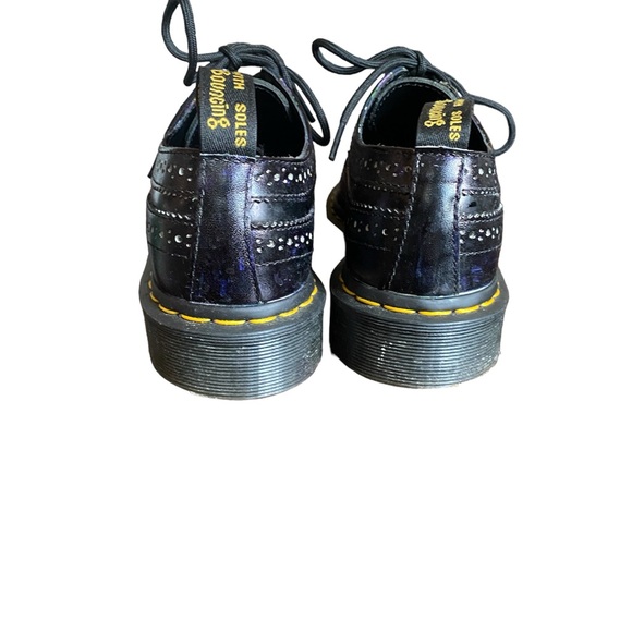 Dr. Marten leather lace ups
Size 5 L / 36EU
Very good condition
Black, Leather - Picture 3 of 9